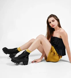 Sale BOTÍN TRACK AGUJETAS NEGRO Mujer Botas Y Botines