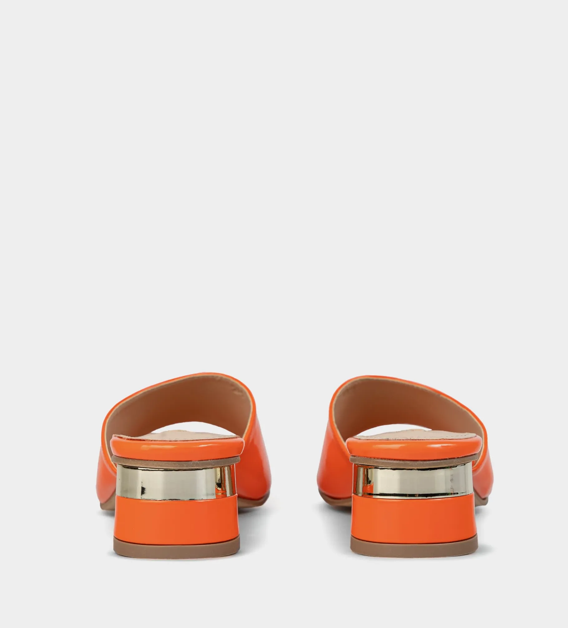 Online SANDALIA MULE TACÓN BAJO CHAROL NARANJA Mujer Sandalias Y Plataformas