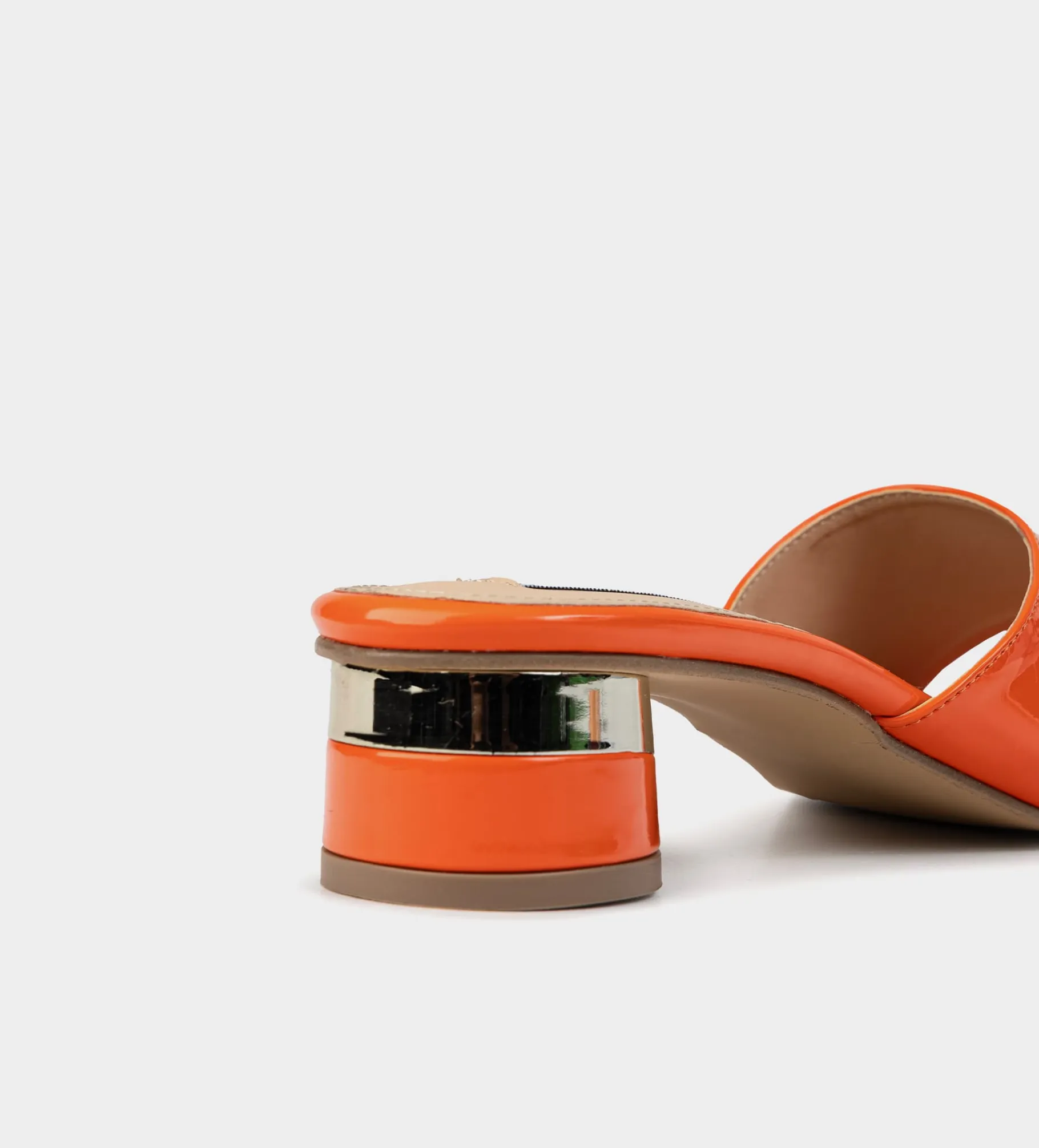 Online SANDALIA MULE TACÓN BAJO CHAROL NARANJA Mujer Sandalias Y Plataformas