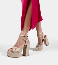 Fashion SANDALIA PLATAFORMA CHAROL BEIGE Mujer Bride Collection