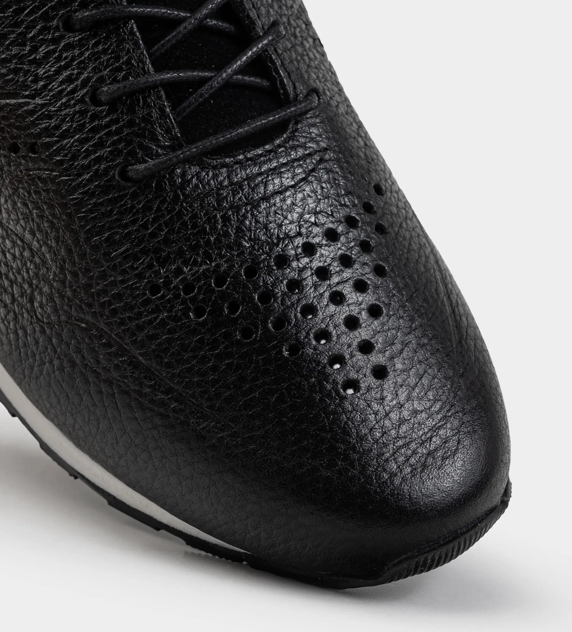 Online SNEAKER CASUAL PERFORADO PIEL NEGRO Hombre Sneakers